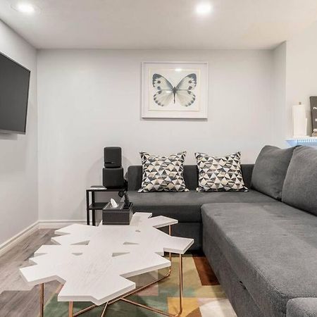 Cozy Nest Basement Unit Appartement Hamilton Buitenkant foto
